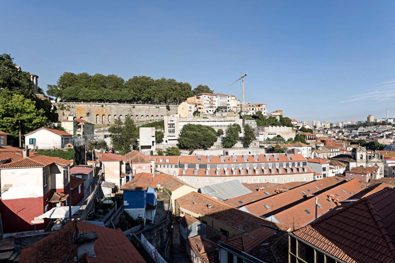 Stunning Duplex Near River By Lovelystay Porto Bagian luar foto